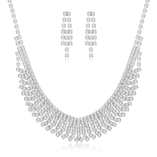 Scarllet Brilliant Diamond Jewelry Set