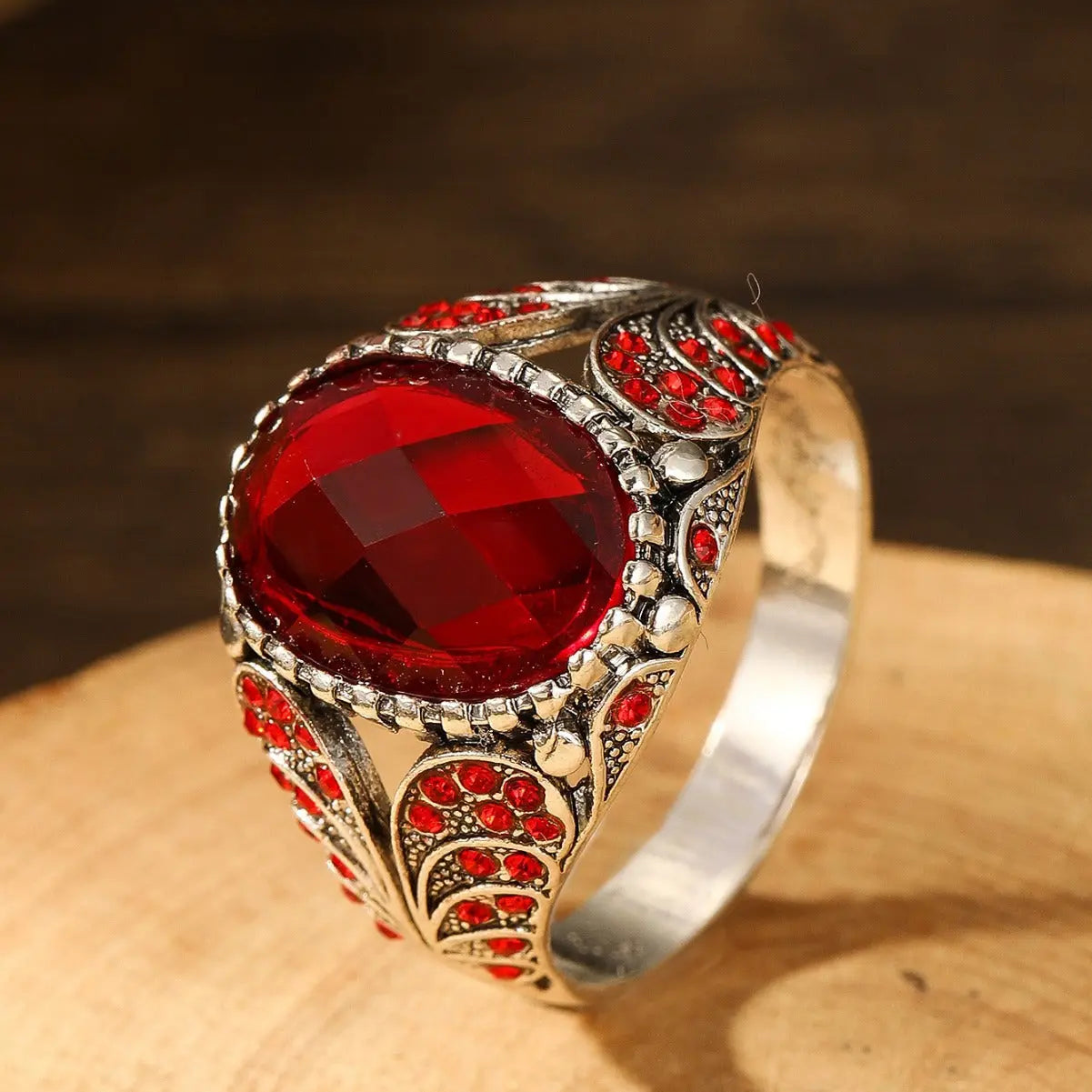 Retro Exaggerated and Simple Personalized Women's Rings Pearl Unique