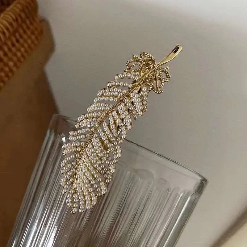 Feather Shap Pearl Hairclip (Big Sale) - Pearl Unique