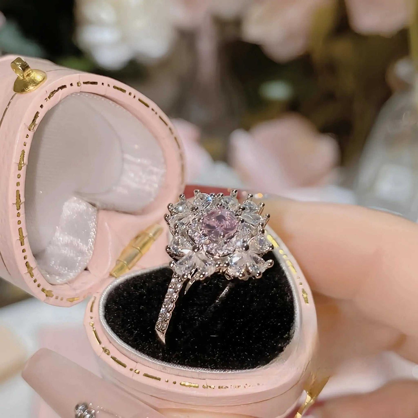 Princess on the Run Gold Plated Ascher Square Zirconium Ring, Pink Vintage Ring Imitation Papalacha - Pearl Unique