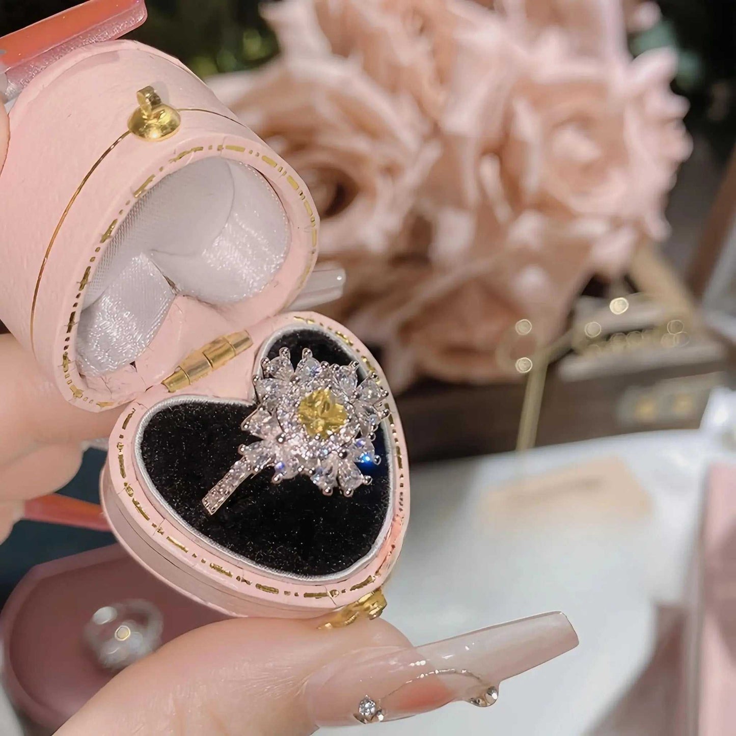 Princess on the Run Gold Plated Ascher Square Zirconium Ring, Pink Vintage Ring Imitation Papalacha - Pearl Unique