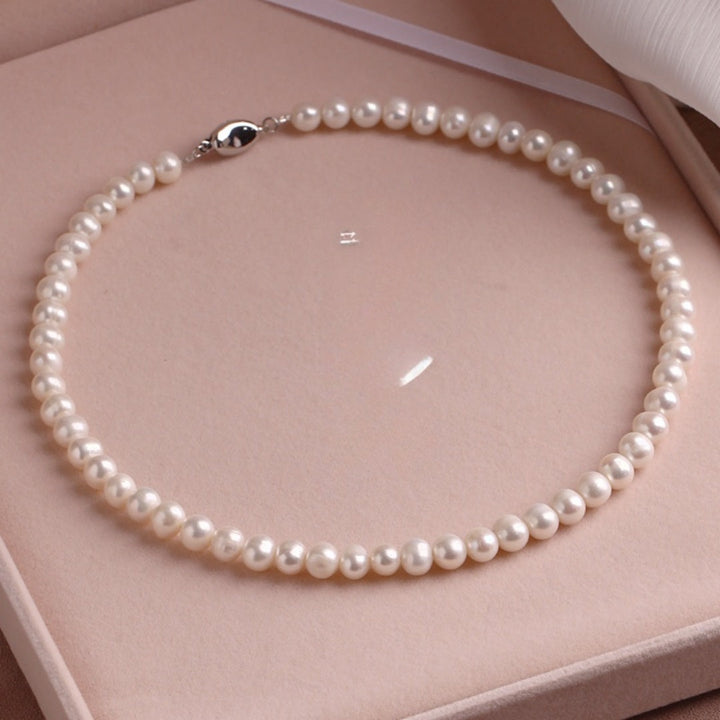 [Handcrafted] 10mm Natural Freshwater Pearl Necklace | High-Luster Round Pearls | Silver Yuanbao Clasp Pearl Unique