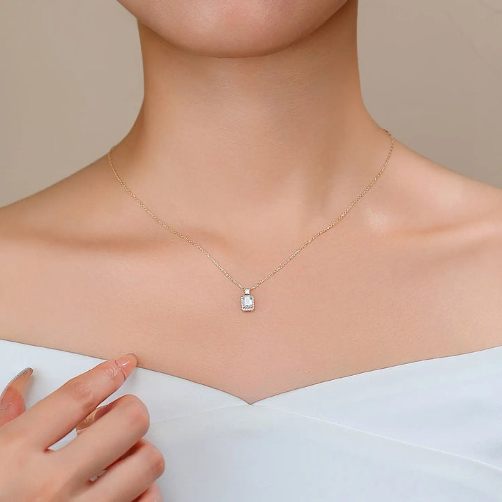 14K Gold Lab-Grown Diamond Pendant Necklace â€?0.5ct Emerald Cut Halo Design (Gold / White Gold) Pearl Unique