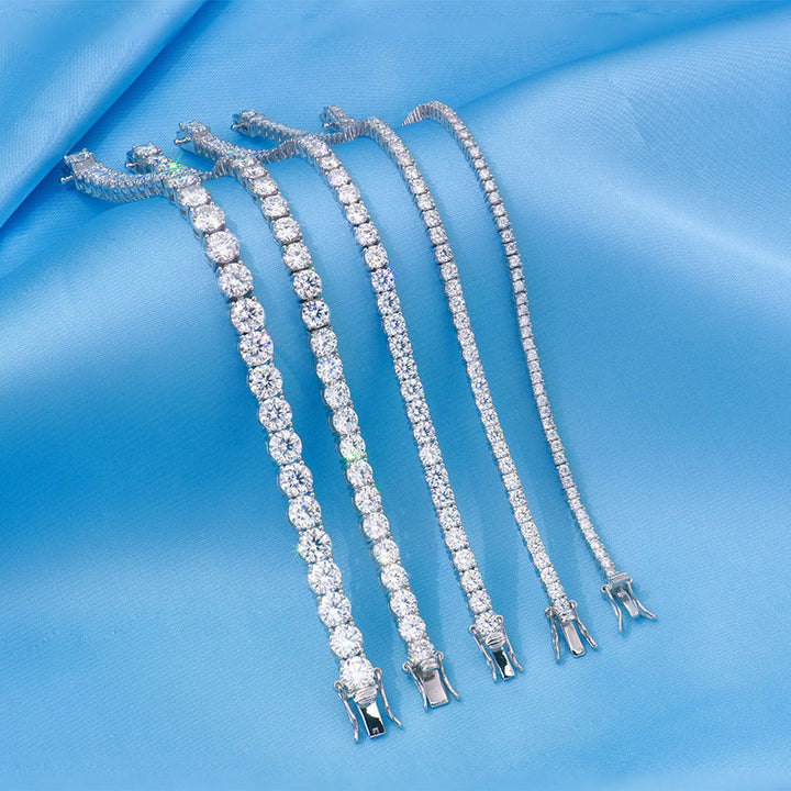 S925 sterling silver Moissanite tennis bracelet with full pavé setting in 2mm to 6mm sizes