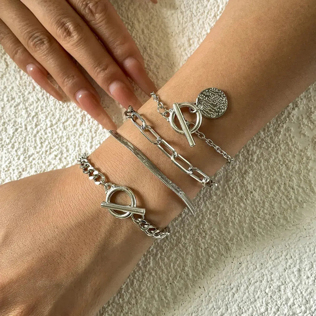 4 Pieces Punk Metal Style Hollow Chain Hip Hop Trend Flat Snake Bone Metal Jewelry Bracelet Set - Pearl Unique