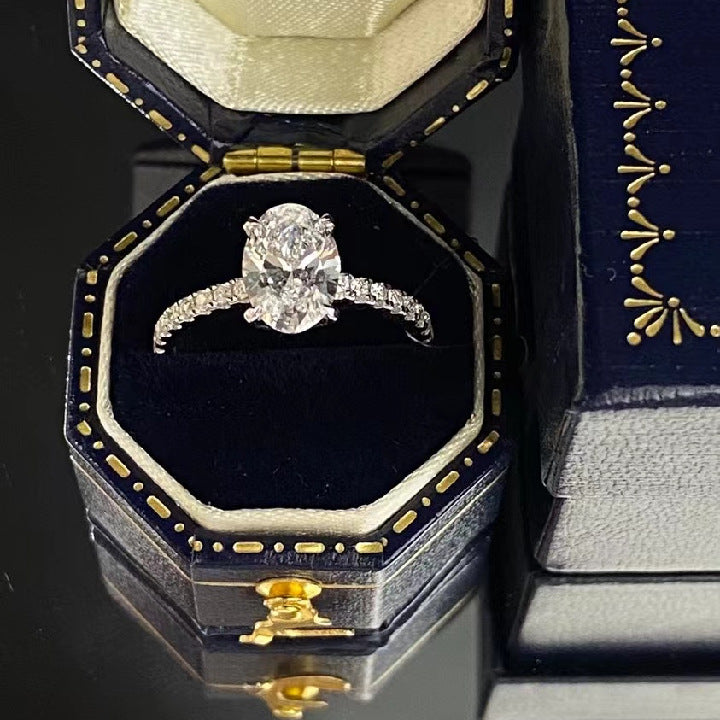 Classic 18K Gold Lab-Grown Diamond Engagement Ring – 1.1ct Oval Cut Pearl Unique
