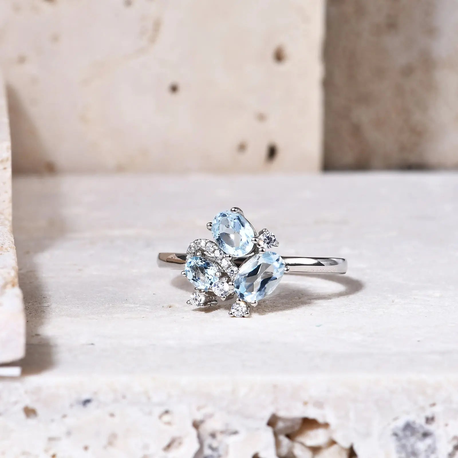 18K Gold Natural Blue Topaz Ring – Dainty Gemstone Cluster Ring (9K/10K/14K/18K Options) Pearl Unique