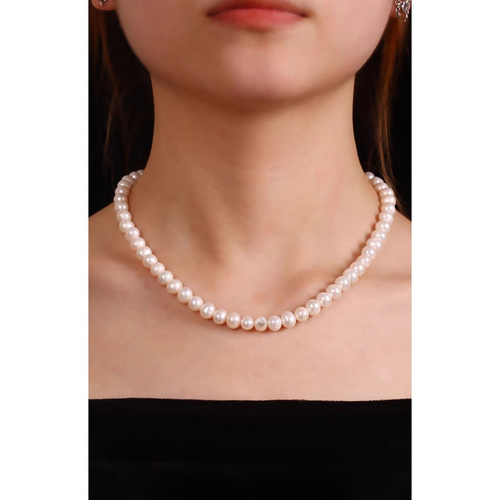 [Handcrafted] 10mm Natural Freshwater Pearl Necklace | High-Luster Round Pearls | Silver Yuanbao Clasp Pearl Unique