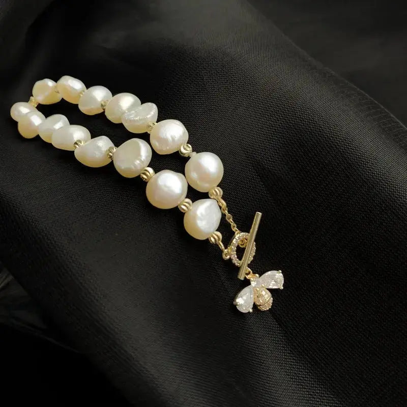 Baroque Irregular Freshwater Natural Pearl Bracelet Delicate Zircon Bee Pendant Real Gold - Pearl Unique