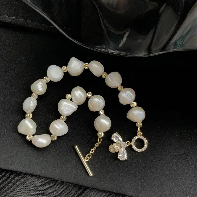 Baroque Irregular Freshwater Natural Pearl Bracelet Delicate Zircon Bee Pendant Real Gold - Pearl Unique