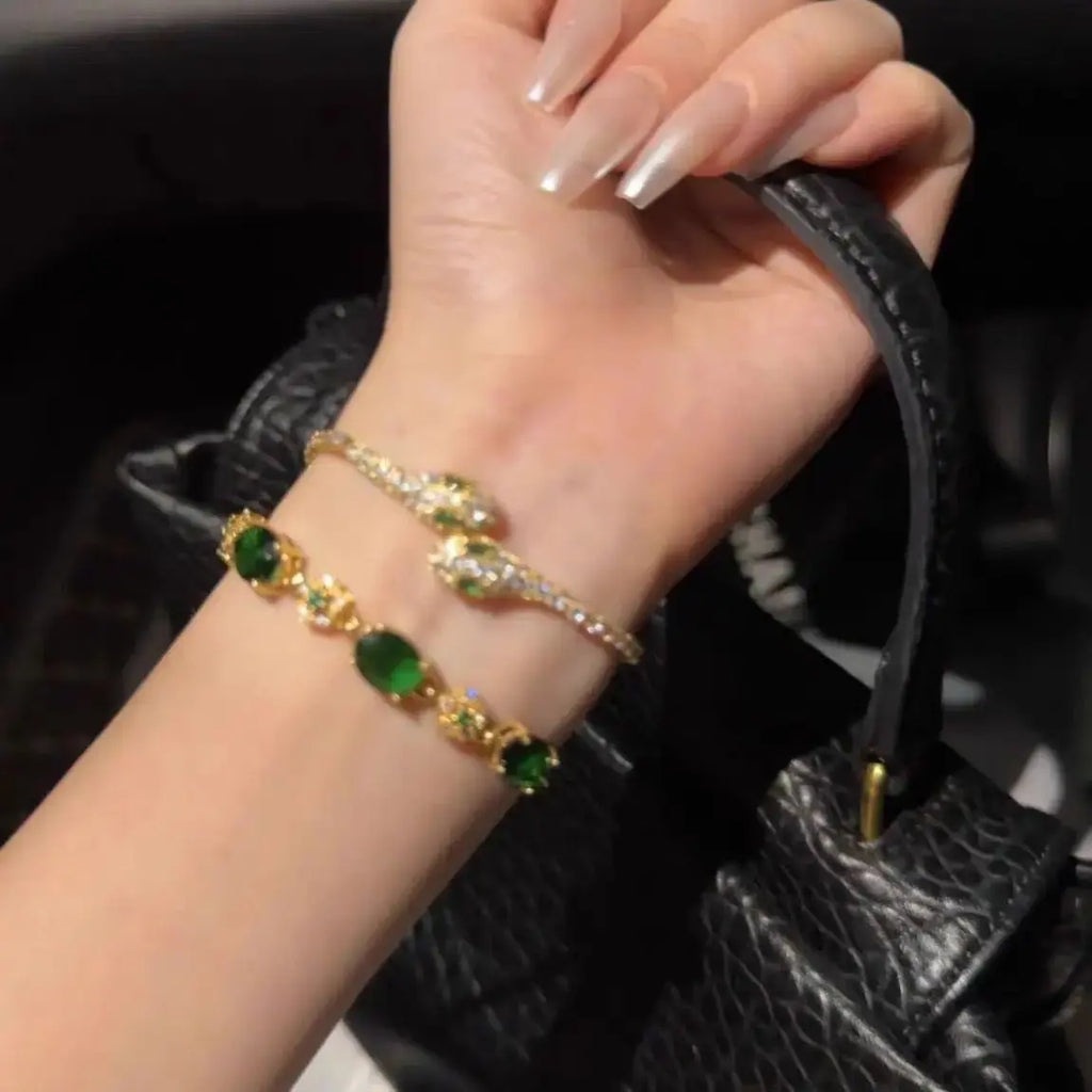 Elegant Bracelet - Light Luxury End Shell Design Women's Banquet Bracelet - Pearl Unique