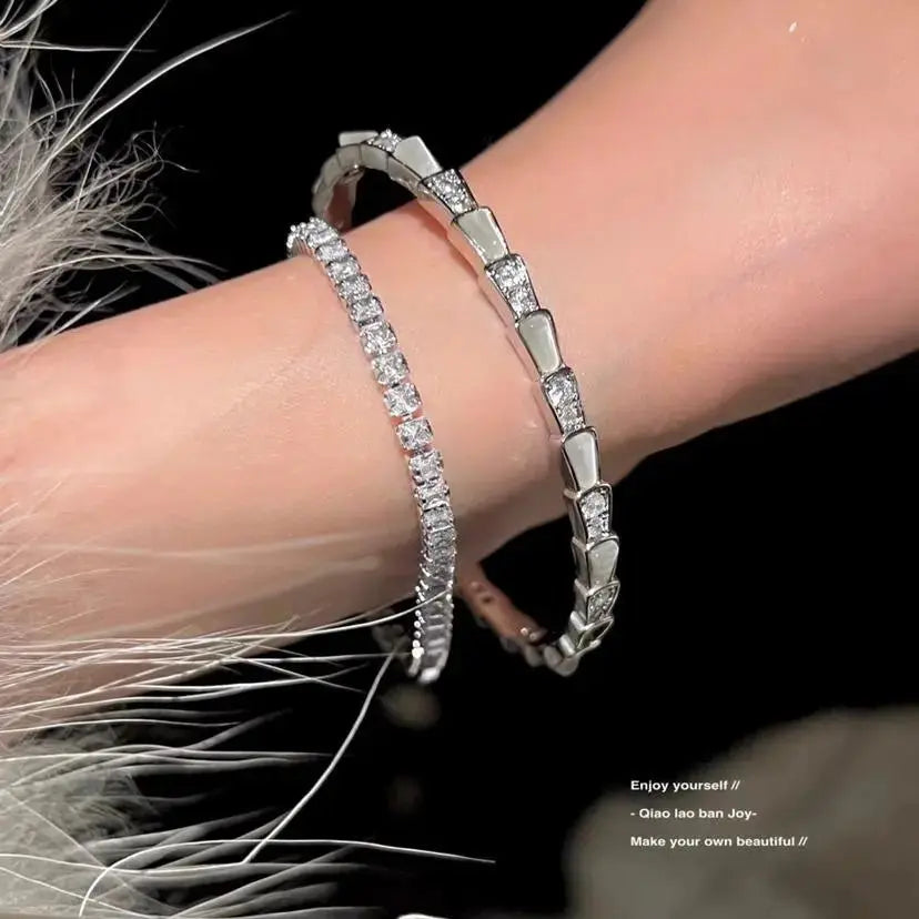 Fritillary Spirit Snake Bone Bracelet Flash Zircon Texture Bracelet - Pearl Unique