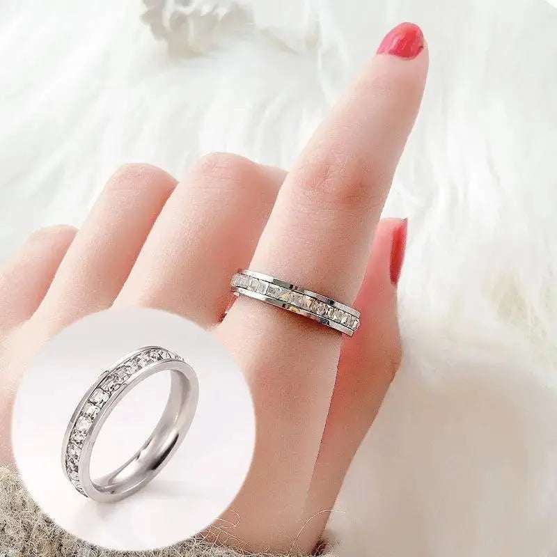 Gypsy Fashion Titanium Steel Couple All Star Ring - Pearl Unique