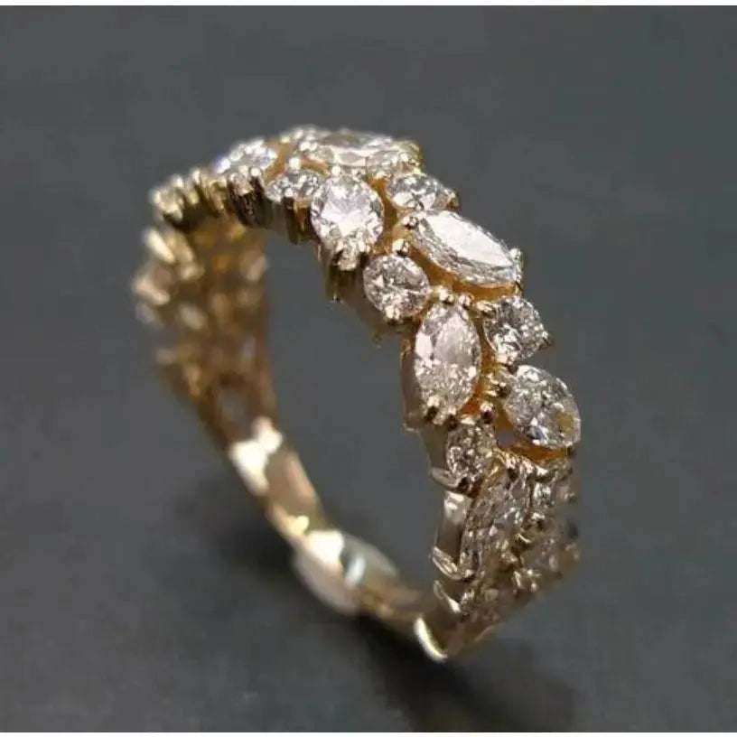 Hot - selling wreath ring women's ring retro exaggerated simple personalized women's ring - Pearl Unique
