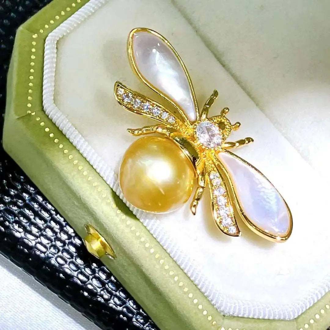 South Sea Golden Pearl Bee Breastpin - Pearl Unique